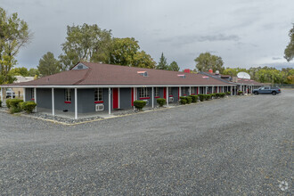 Lovelock Hospitality & Rv Park portfolio of 3 properties for sale on LoopNet.co.uk Building Photo- Image 1 of 19