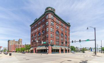 226 S Main St, Rockford, IL for sale Building Photo- Image 1 of 1