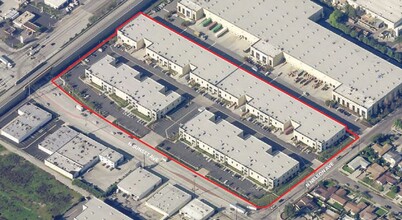 139-189 N Sunset Blvd, City Of Industry, CA for rent Building Photo- Image 1 of 1