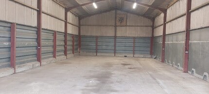 Dalton Ln, Hull to rent Building Photo- Image 2 of 2