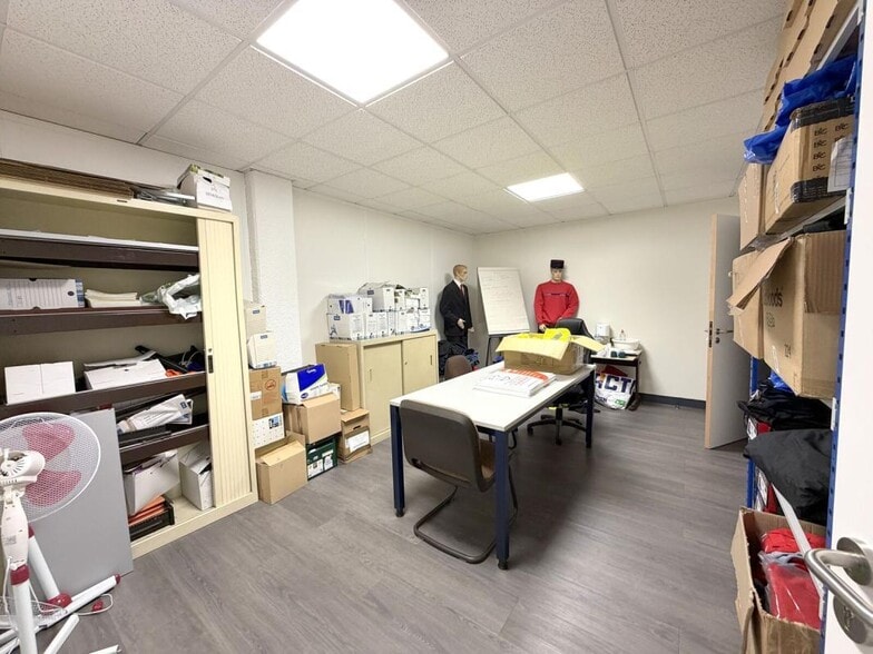 Rue Du Gros Murger, Herblay-sur-Seine to rent - Interior Photo - Image 2 of 6