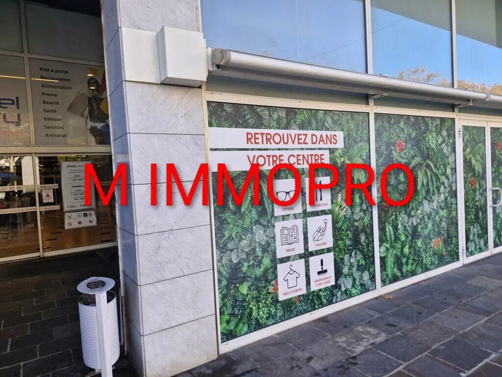 Location Commerce 80 m² - Photo 1