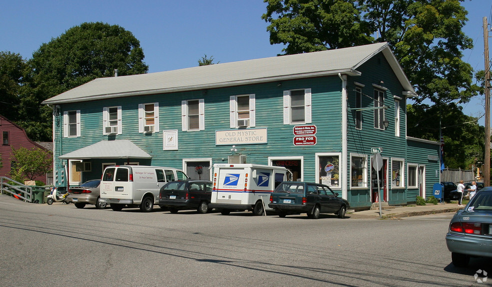 47 Main St, Stonington, CT for sale - Building Photo - Image 2 of 18