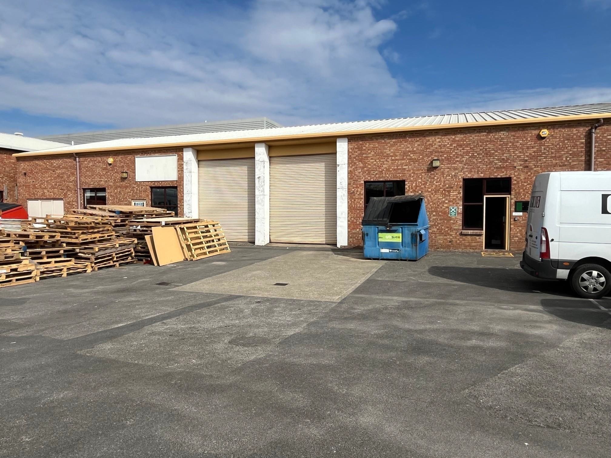 865 Ringwood Rd, Bournemouth for sale Primary Photo- Image 1 of 1