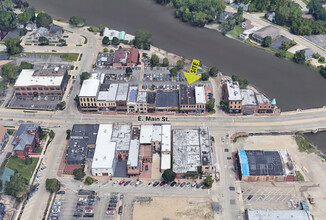 106 W Main St, West Dundee, IL - aerial  map view