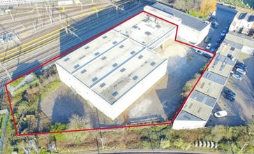 24 Scrubs Ln, London to rent Building Photo- Image 1 of 2