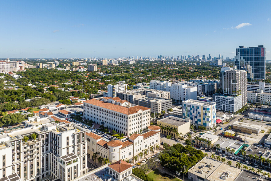 4000 Ponce de Leon Blvd, Coral Gables, FL for rent - Aerial - Image 2 of 2