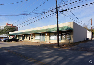 401-411 E Hospital St, Nacogdoches, TX for sale Primary Photo- Image 1 of 1