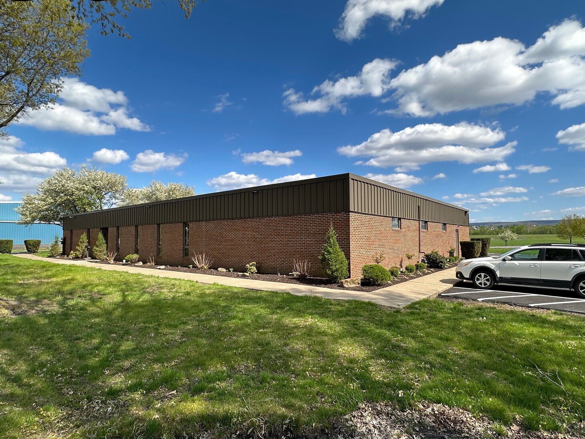 1989 Wyoming Ave, Forty Fort, PA for sale Building Photo- Image 1 of 1