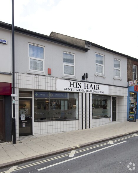 141-143 Victoria Rd, Aldershot for sale - Primary Photo - Image 1 of 1