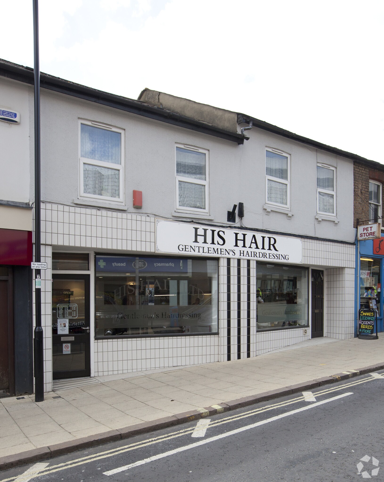 141-143 Victoria Rd, Aldershot for sale Primary Photo- Image 1 of 1