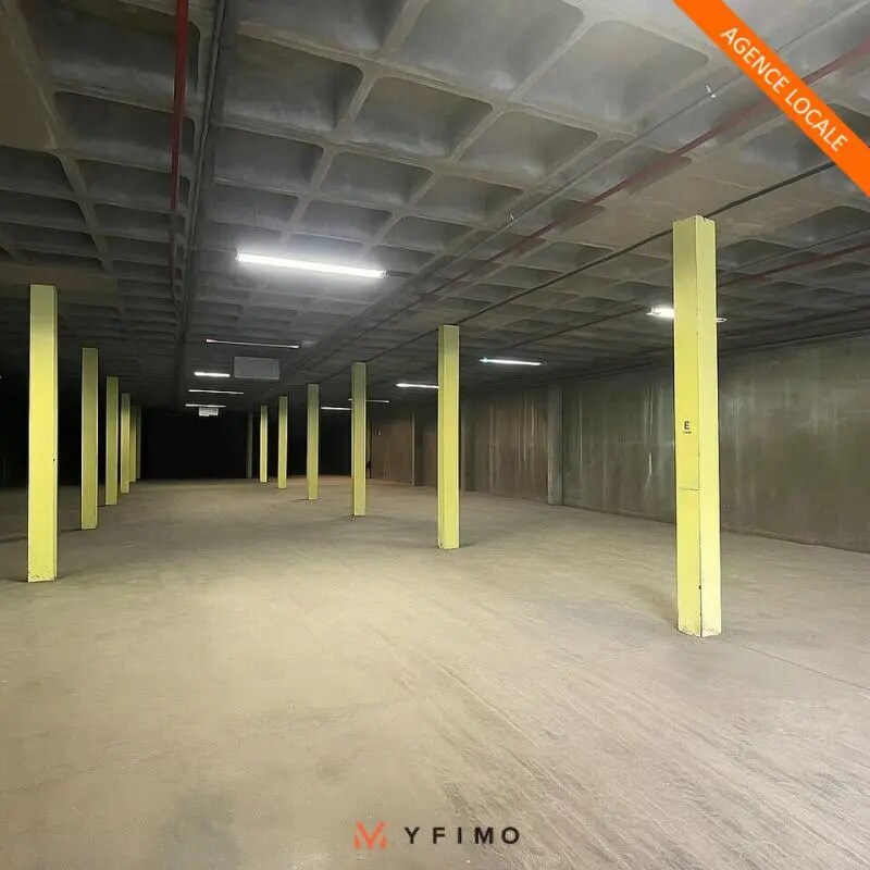Location Local d'activités 480 m² - Photo 1
