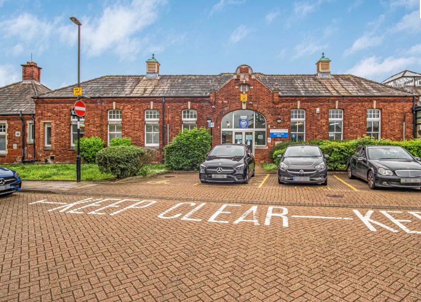 37 Marvels Ln, London for sale Building Photo- Image 1 of 1