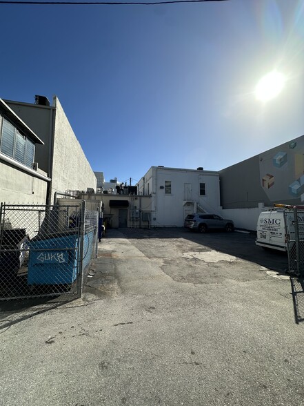 3620 NE 2nd Ave, Miami, FL for sale - Building Photo - Image 3 of 8