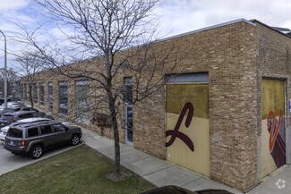 More details for 1455 W Willow St, Chicago, IL - Light Industrial for Rent