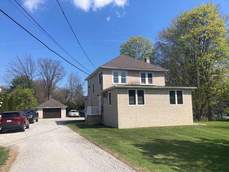 531 W Lancaster Ave, Frazer, PA for rent - Building Photo - Image 1 of 5