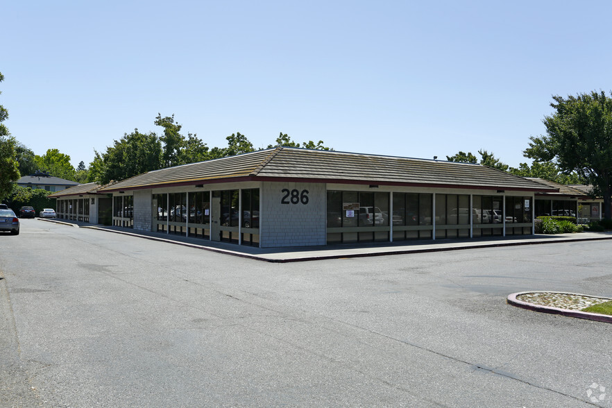 250-286 E Hamilton Ave, Campbell, CA for rent - Primary Photo - Image 1 of 7