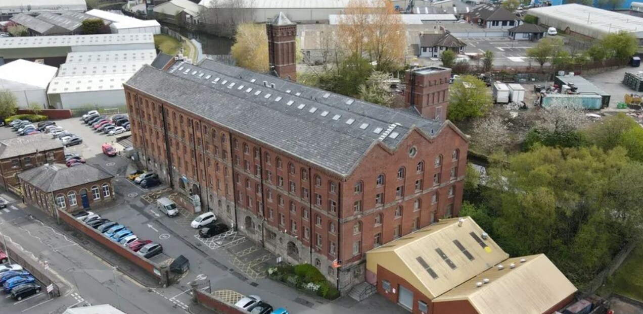 Appleby St, Blackburn to rent Building Photo- Image 1 of 12