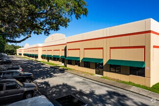 More details for 2804-2834 Broadway Center Blvd, Brandon, FL - Industrial for Rent