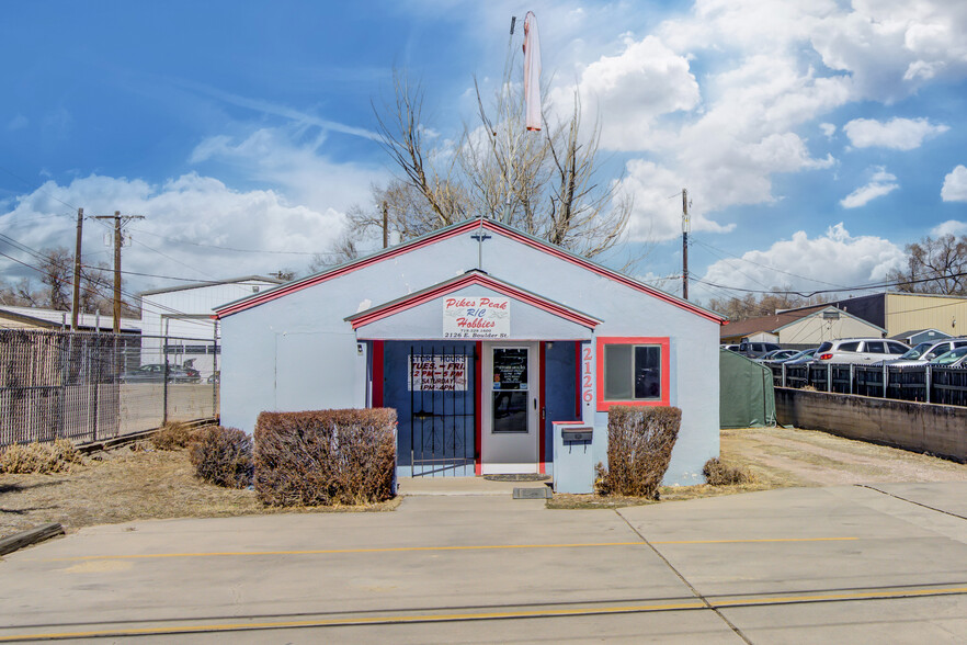 2126 E Boulder St, Colorado Springs, CO for sale - Building Photo - Image 1 of 43