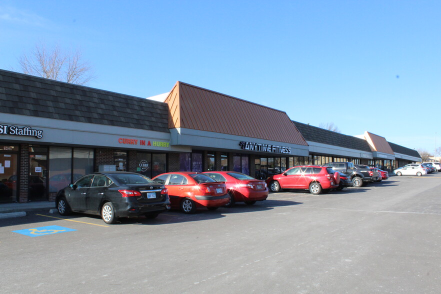 1461-1505 E 151st St, Olathe, KS for rent - Building Photo - Image 3 of 5