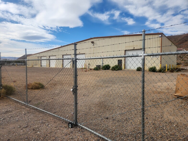 34760 Daggett - Yermo Rd, Daggett, CA for rent - Building Photo - Image 3 of 8