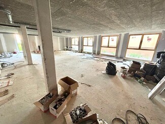 More details for Route De La Chasse Royale, Vaucresson - Light Industrial to Rent