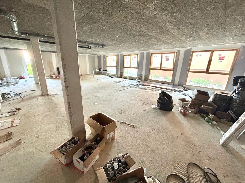 Route De La Chasse Royale, Vaucresson to rent Interior Photo- Image 1 of 8