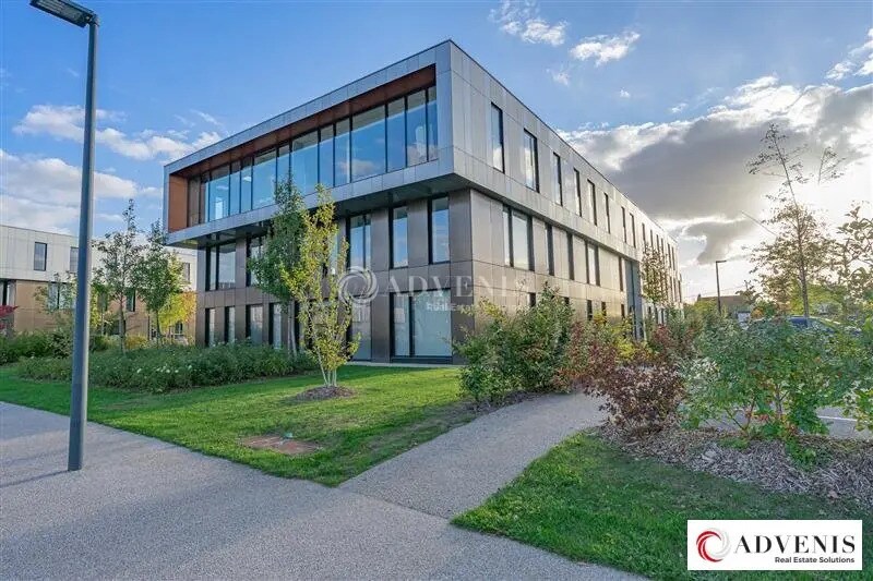 Office in Lesquin to rent - Building Photo - Image 1 of 5