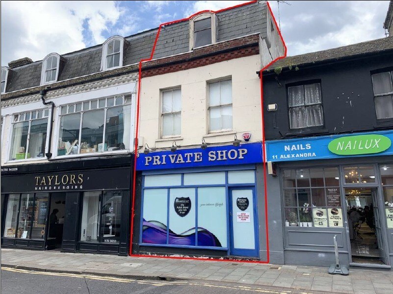 9 Alexander Rd, Southend On Sea for sale Primary Photo- Image 1 of 1