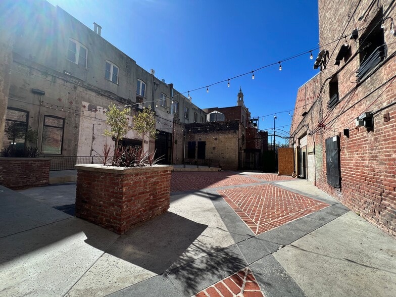 84 S 1st St, San Jose, CA to rent - Building Photo - Image 2 of 6