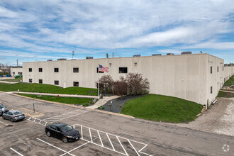 8840-8880 Evergreen Blvd NW, Coon Rapids, MN for rent Building Photo- Image 1 of 9