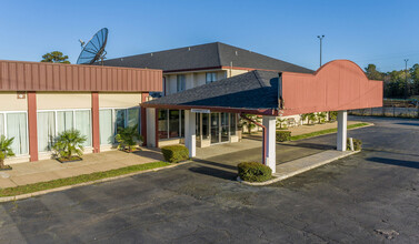 2600 W 65th St, Little Rock, AR for sale Building Photo- Image 1 of 1