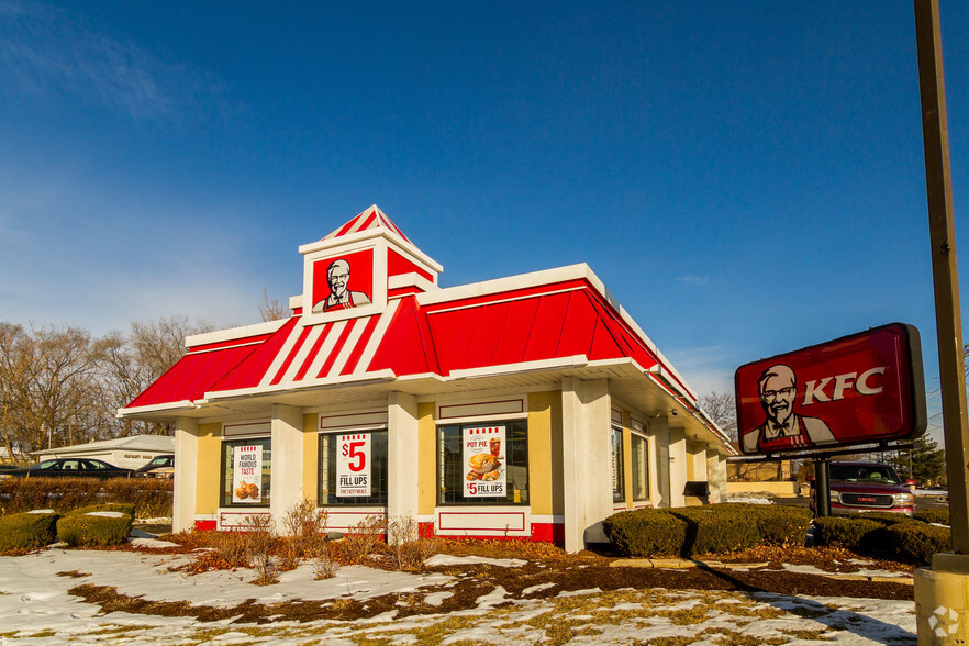 1350 E New York St, Aurora, IL for sale - Building Photo - Image 1 of 1