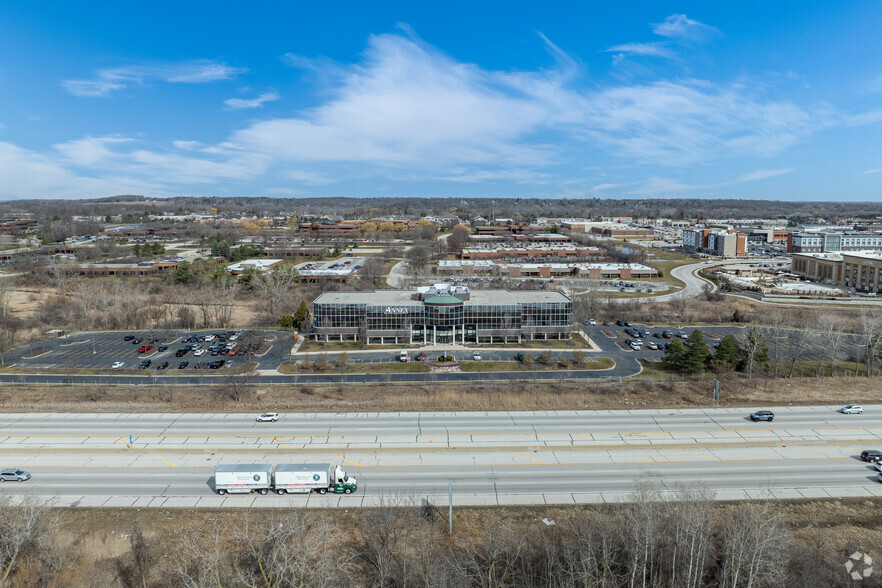 17950 W Corporate Dr, Brookfield, WI for rent - Aerial - Image 2 of 5