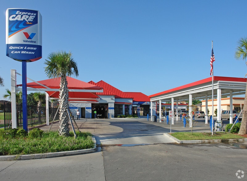 201 W Gloria Switch Rd, Lafayette 70507