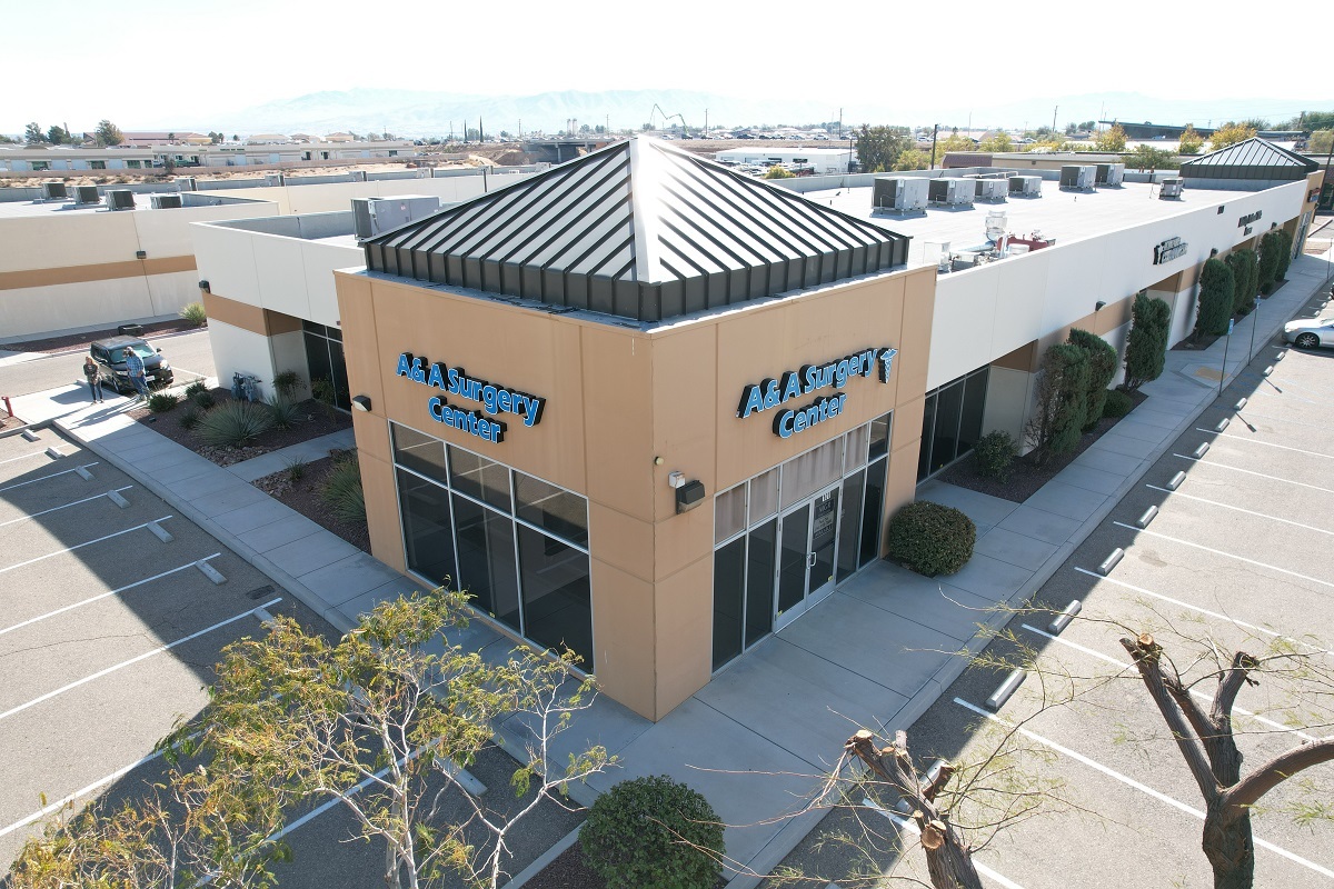 12241 Industrial Blvd, Victorville, CA for rent Building Photo- Image 1 of 15