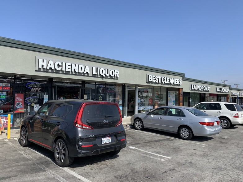 2025-2047 S Hacienda Blvd, Hacienda Heights, CA for rent - Primary Photo - Image 1 of 3