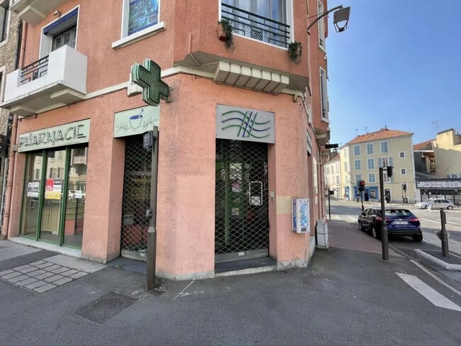 Location Commerce 73 m²