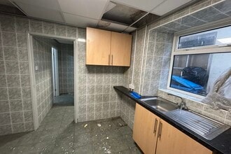 2-2A Meneage St, Helston to rent Interior Photo- Image 2 of 6