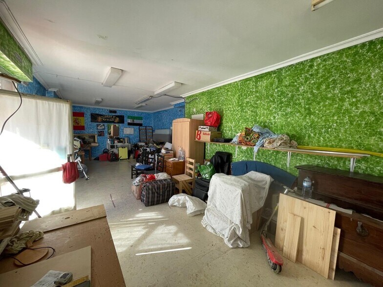 Retail in Cáceres for sale - Interior Photo - Image 1 of 5