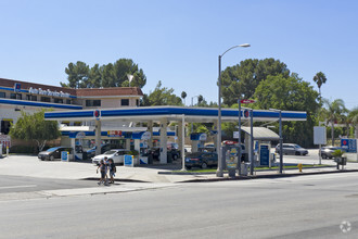 18500 Ventura Blvd, Tarzana, CA for sale Primary Photo- Image 1 of 1