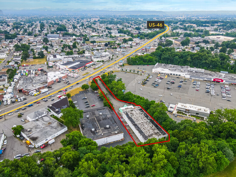 217 Us Highway 46, Saddle Brook, NJ for sale - Primary Photo - Image 1 of 28