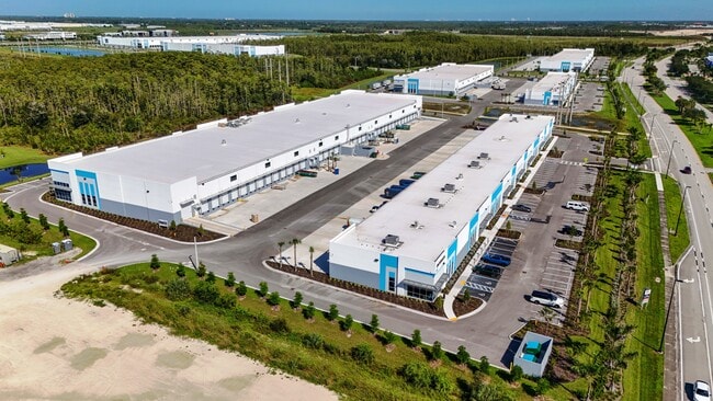 More details for 16200 Ben Hill Griffin Pky, Fort Myers, FL - Office, Industrial to Rent