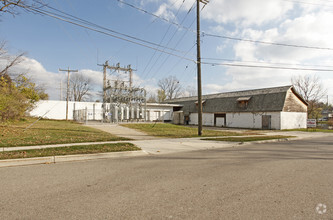 112 Mill St, Linden, MI for sale Primary Photo- Image 1 of 13