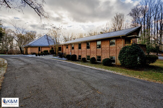 More details for 5610 Inverchapel Rd, Springfield, VA - Speciality for Sale