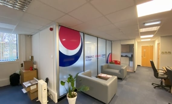 Raynesway, Derby to rent - Interior Photo - Image 2 of 10