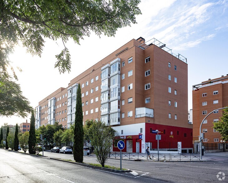 Calle Sitio del Escorial, 4, Madrid, Madrid for sale - Primary Photo - Image 2 of 2