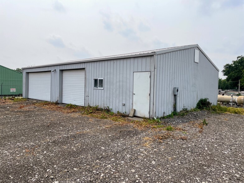 5050 N Post Rd, Indianapolis, IN for rent - Building Photo - Image 3 of 10