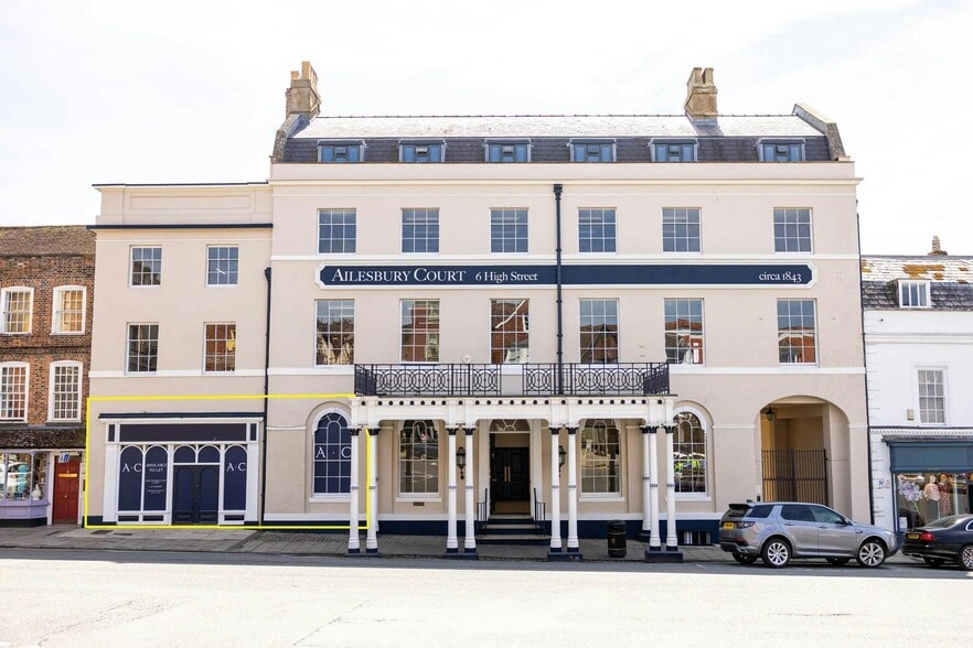 6 High St, Marlborough to rent - Building Photo - Image 1 of 8